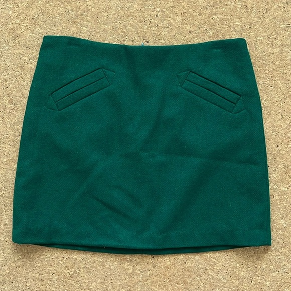 ✨ Will Smith Emerald Green Wool Mini Skirt — Size 4 ✨ - Picture 1 of 4
